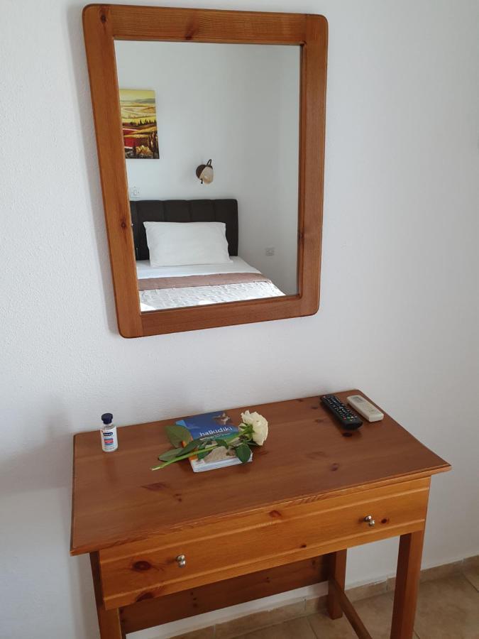 Hotel Pefko Neos Marmaras Eksteriør billede